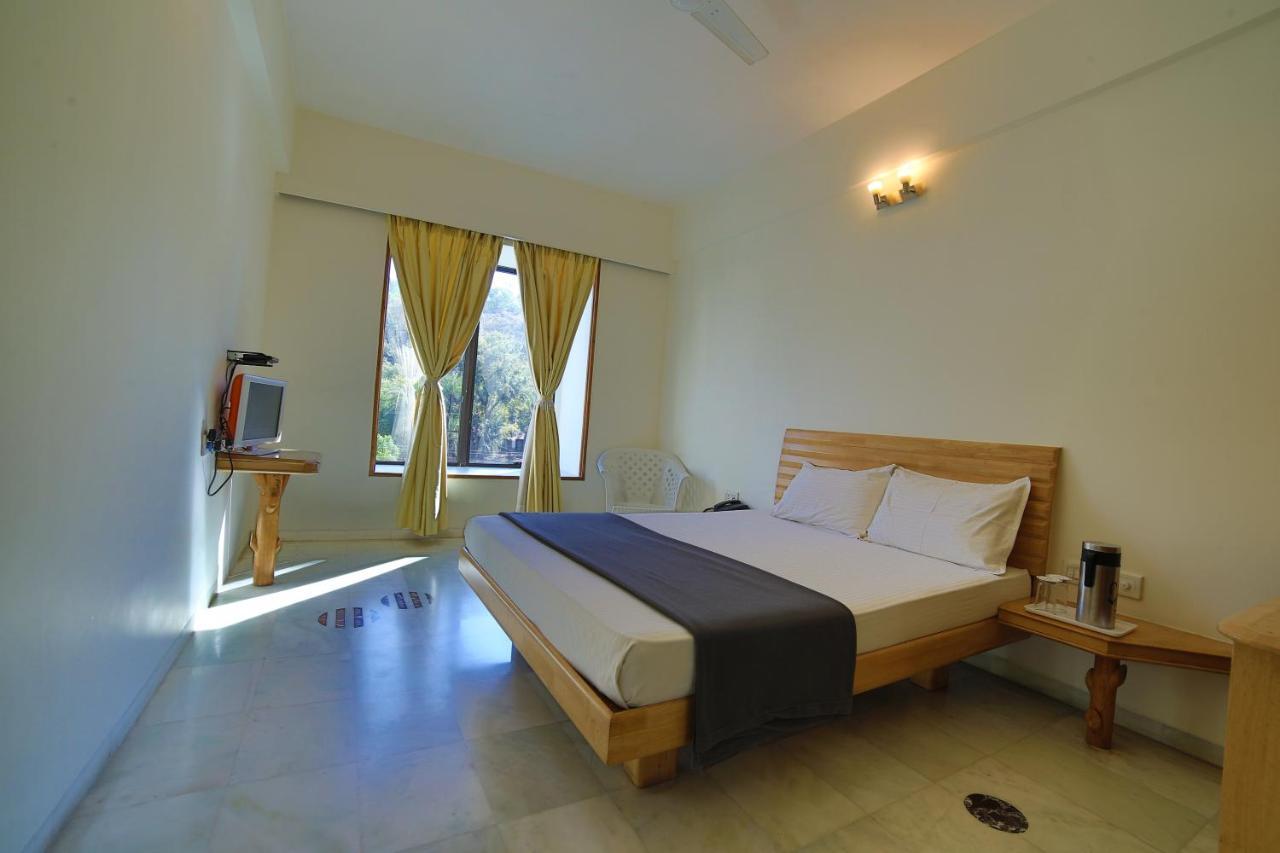 Hotel Starvilla Mount Abu Bagian luar foto