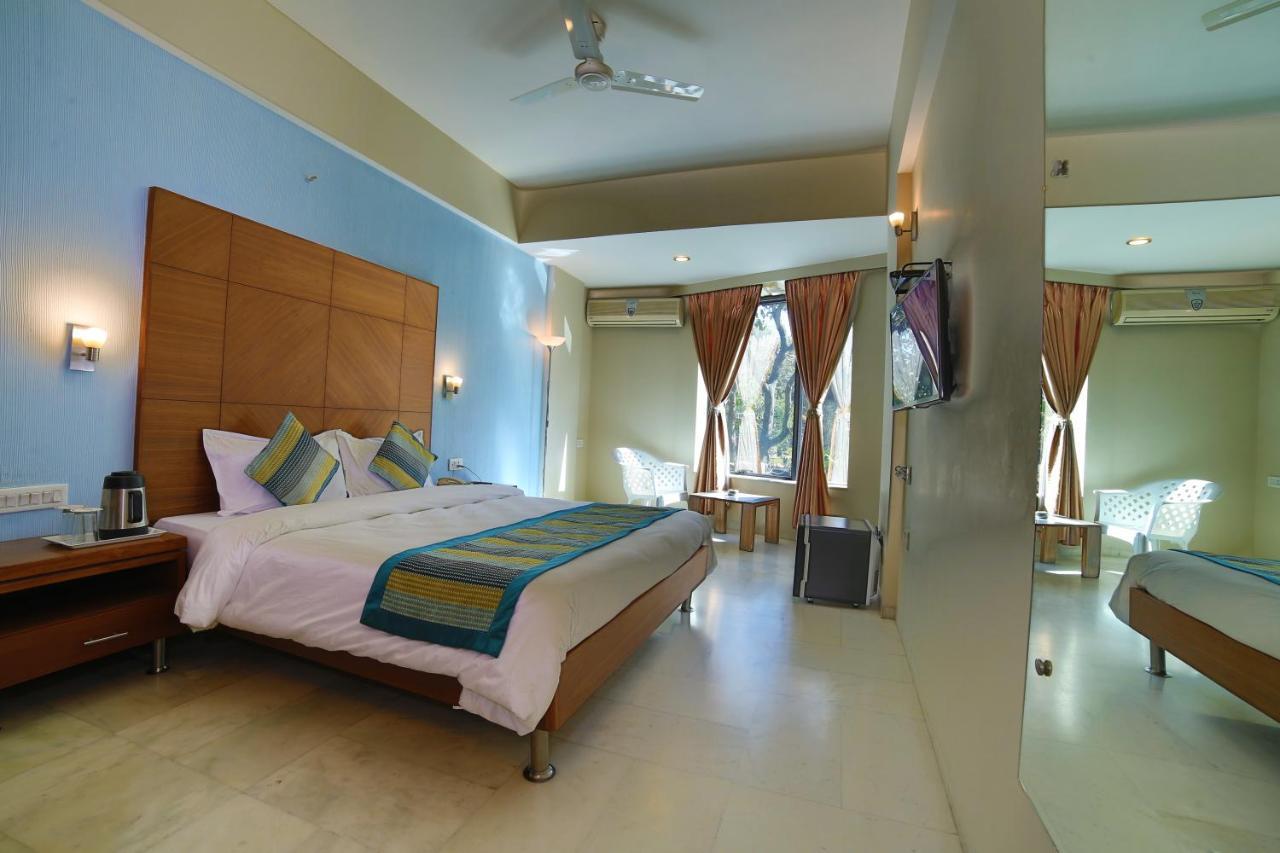 Hotel Starvilla Mount Abu Bagian luar foto